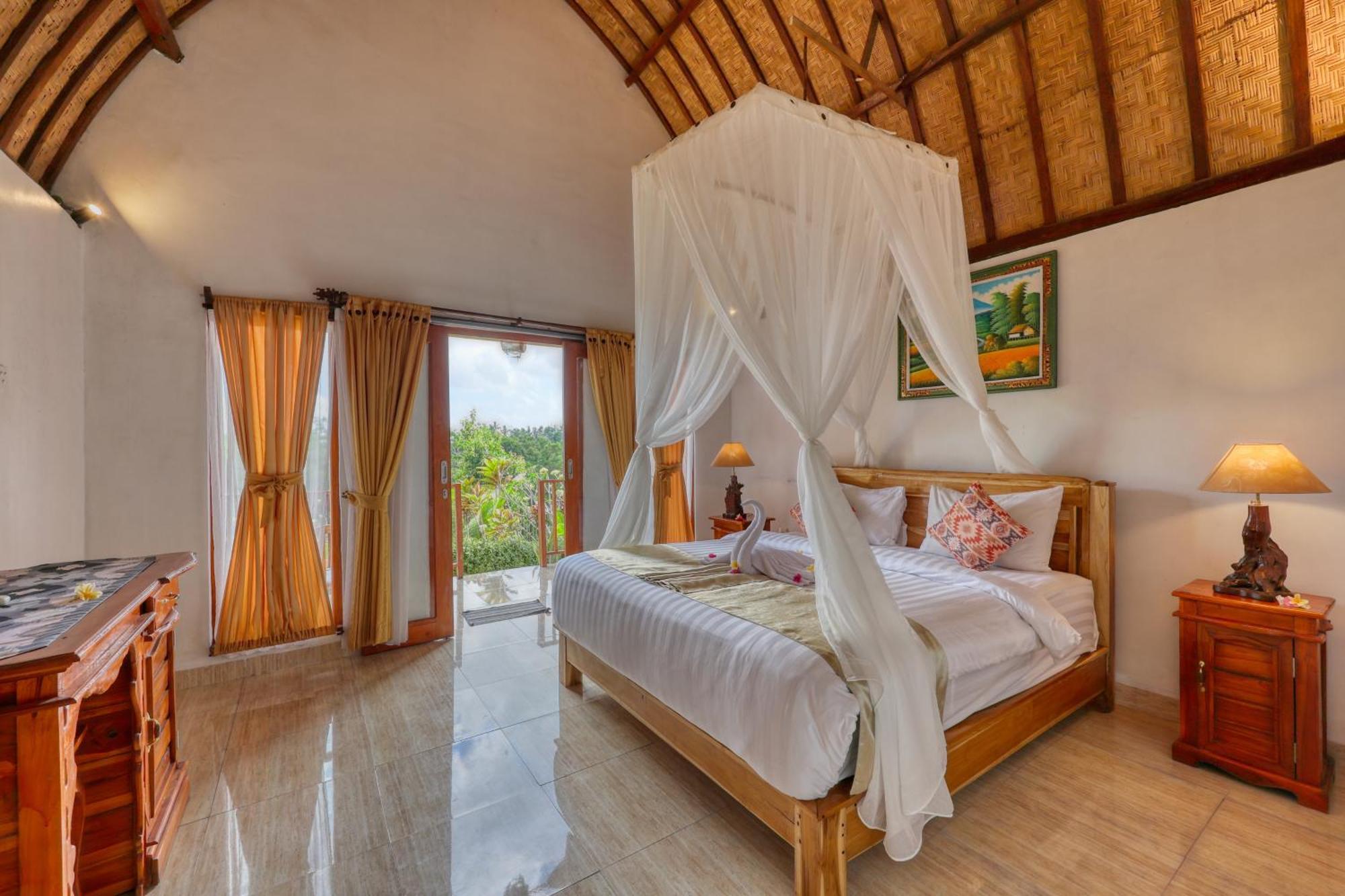 Bagia Bungalows Batumadeg Exterior photo
