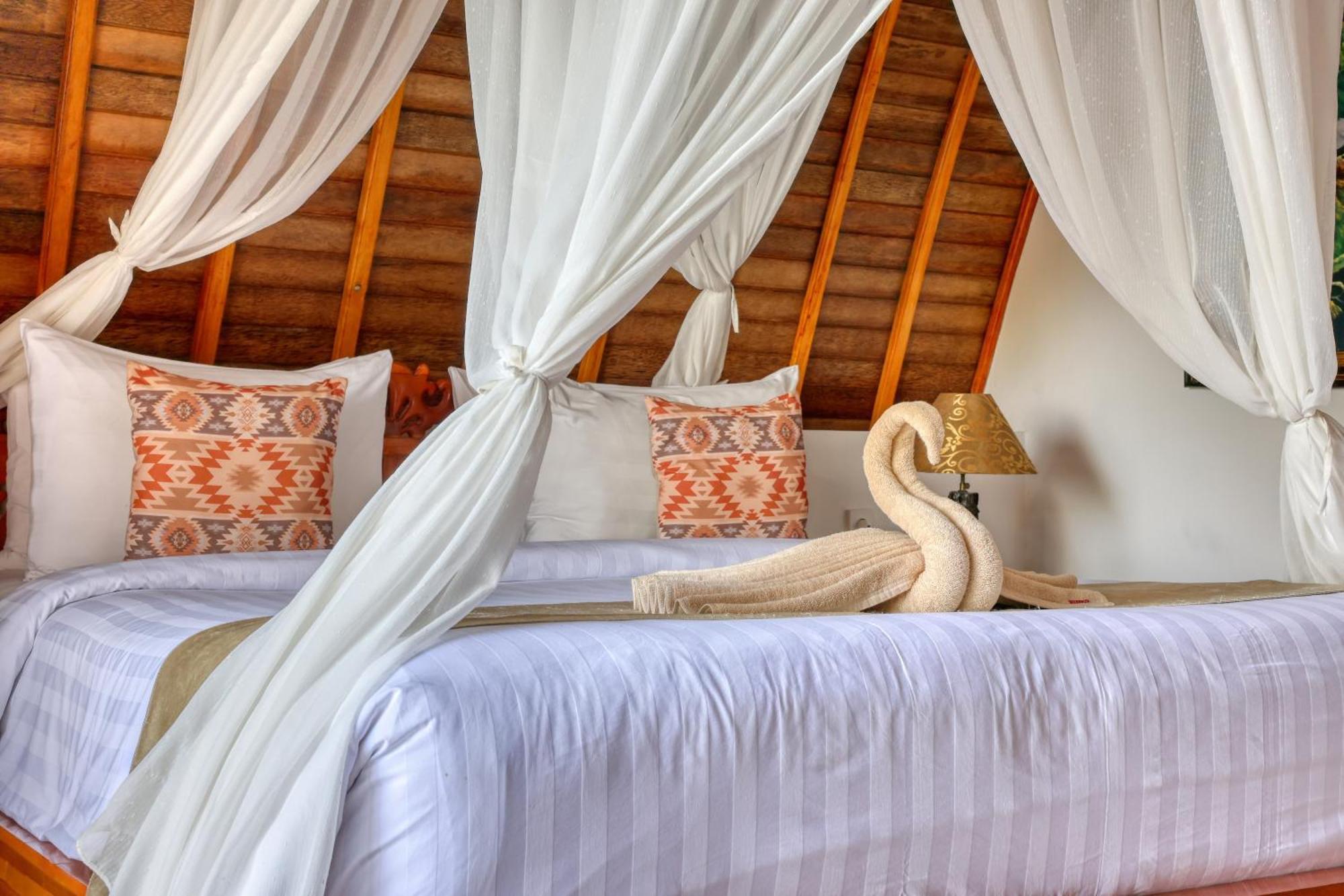 Bagia Bungalows Batumadeg Exterior photo